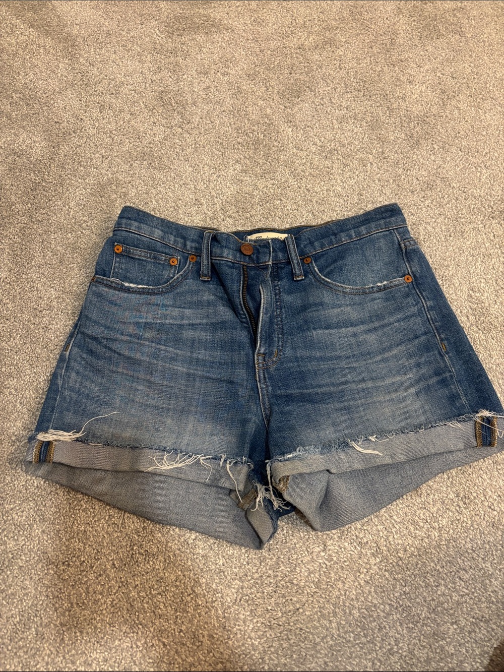Madewell High-Rise Rolled Cuff Denim Shorts in Blue